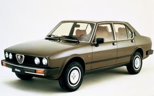 Alfa Romeo Alfetta Quadrifoglio Oro 1983 года